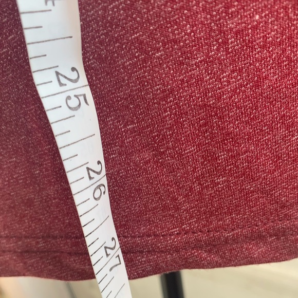 🎽☀️🌅😎Men’s Tanktop Burgundy w/Black Trim Size XL😎🌅☀️🎽Soft Material🎽 - Picture 3 of 6